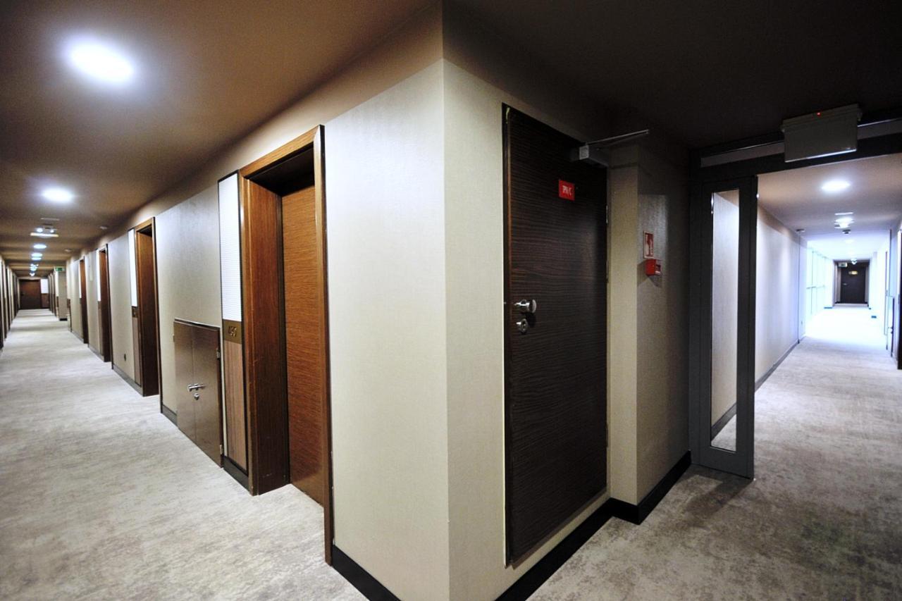 119 W 5 Gwiazdkowym Royal Tulip Sand 200 M Plaza Dobruk Apartamenty 科沃布热格 外观 照片